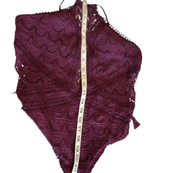 Becca one piece maroon lace Bathing Suit-Size L-Bikini Cut Legs - Picture 5 of 8